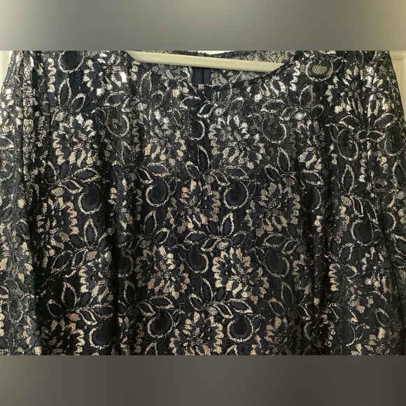 Le Bos Navy Silver Metallic Lace Peplum Long Gown 3/4 Sleeve NWT - Picture 4 of 6